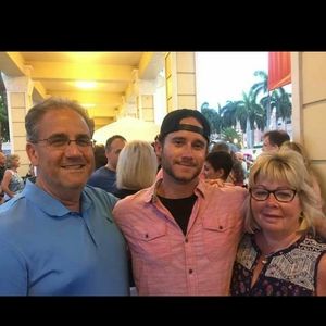 Meet your Posher, Bobby